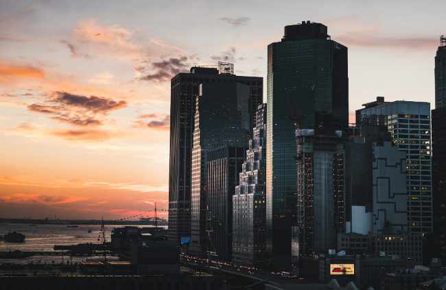 資産の組み換え・拡大